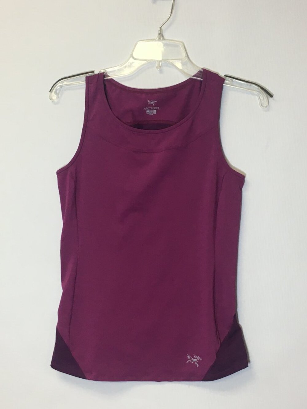 Arc'teryx Women's Athletic Tank Top - Medium - Pre-Owned - 7LK7PX